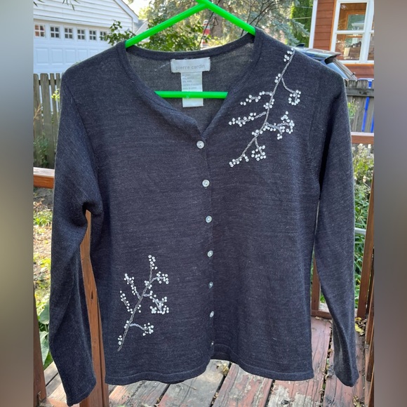 Pierre Cardin Gray Cardigan Sequins Floral Embroidered Vintage - Picture 4 of 5